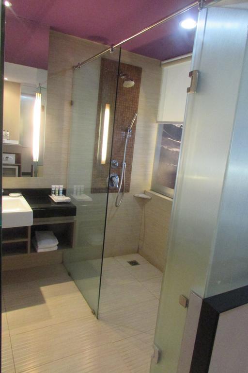 Mercure Palu Exterior foto