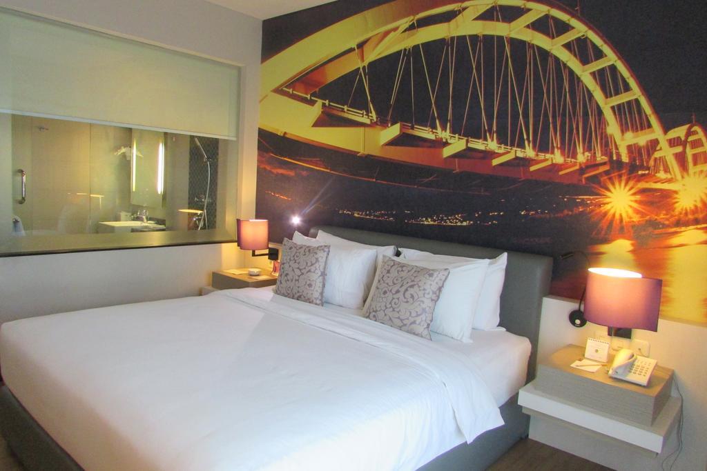 Mercure Palu Exterior foto