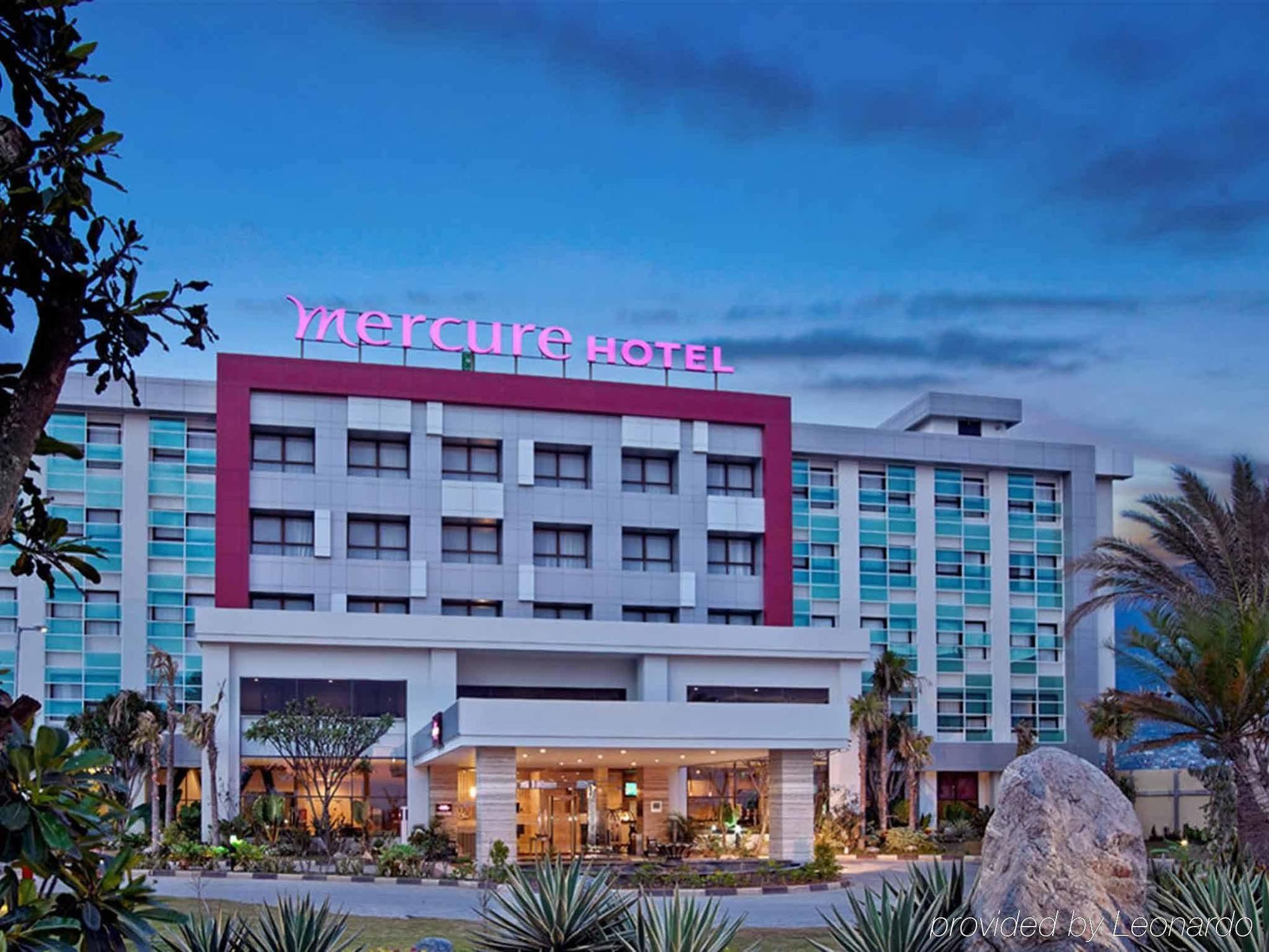 Mercure Palu Exterior foto