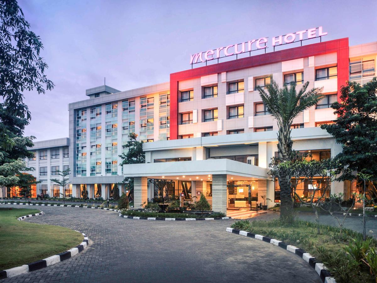 Mercure Palu Exterior foto
